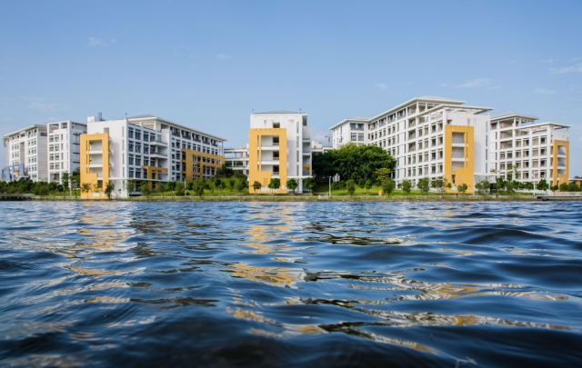 广东医科大学东莞校区。