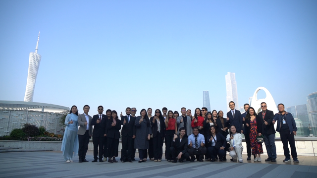 广日 邓颖恒 拍摄