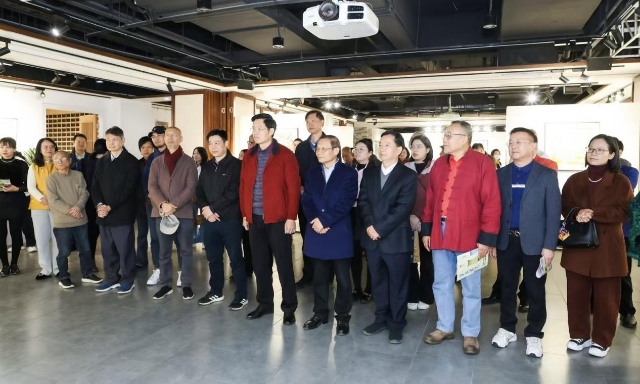 开幕式现场。 开幕式现场。