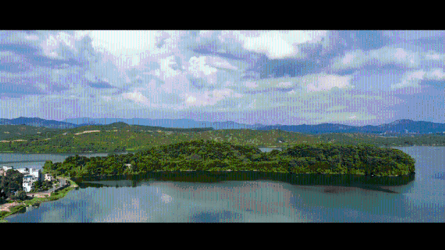 Outdoor sports enthusiasts cycling in Huizhou’s 218-kilometer scenic highway.